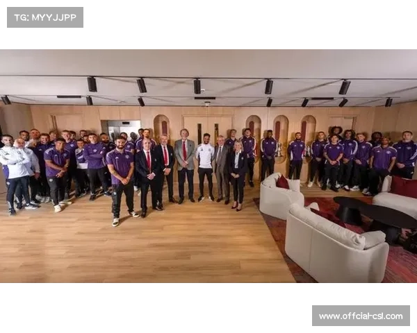 邮报：曼联将卡灵顿基地开放给埃克塞特城使用